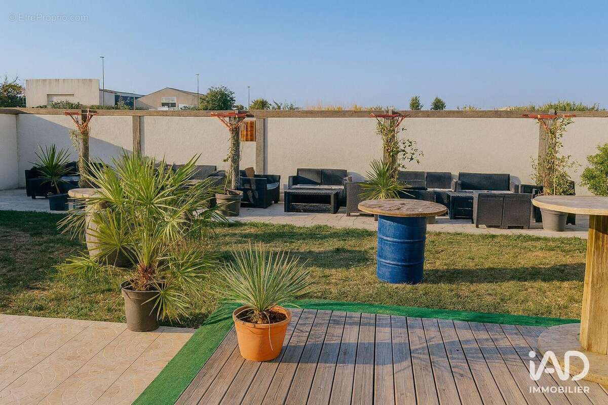 Photo 2 - Commerce à CARCASSONNE