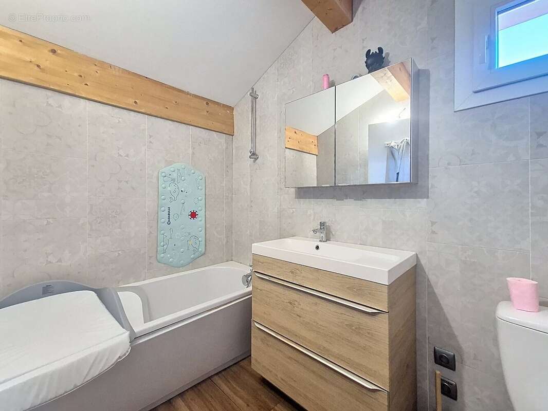 Maison à CAZEDARNES