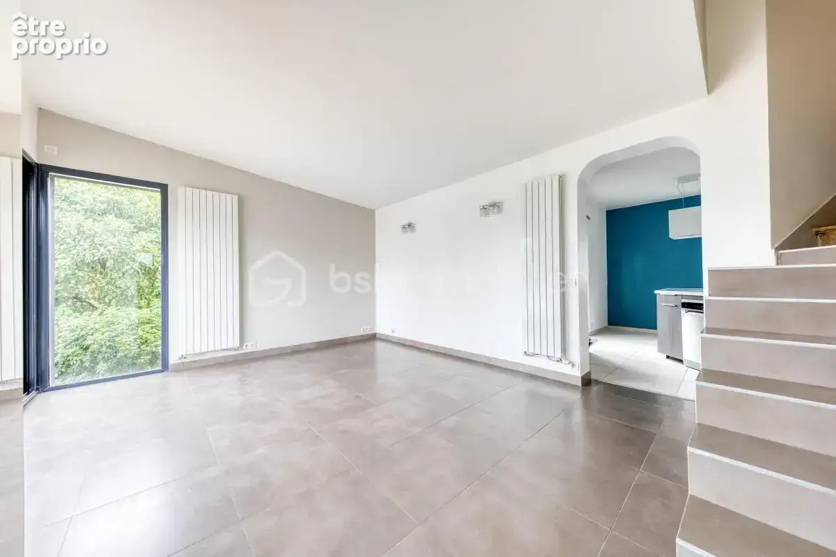 Maison menier familiale, sans mitoyennete, avec 4 chambres, dépendance, garage et cave total - photo 5