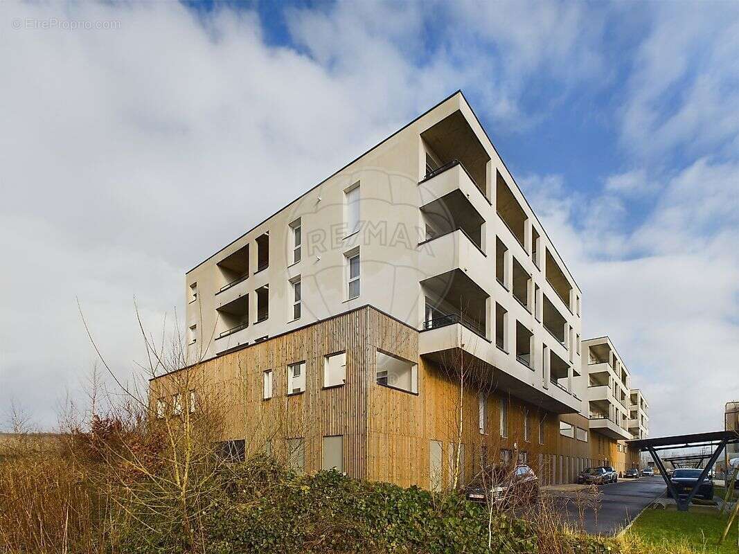 Appartement à AUDUN-LE-TICHE