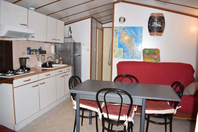 Terrain à SAINT-PIERRE-D&#039;OLERON