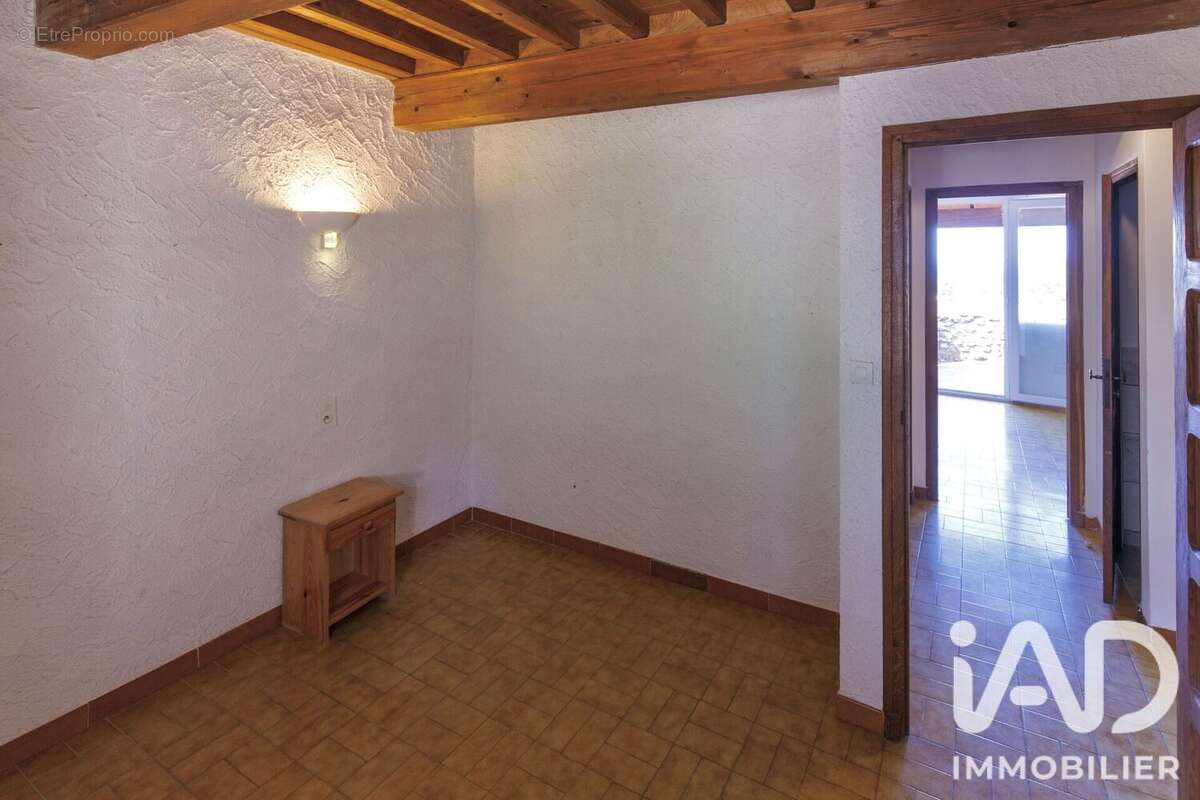 Maison 66 m² à Le Pegue  - photo 9