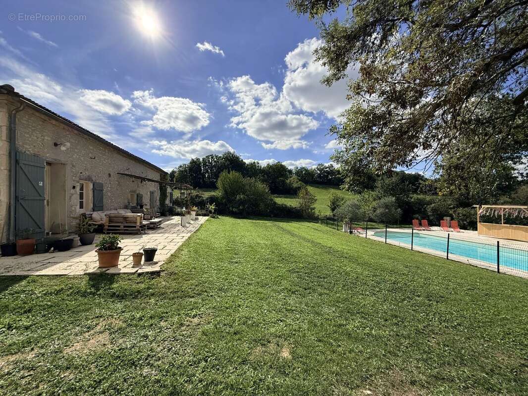 Maison à CASTILLONNES