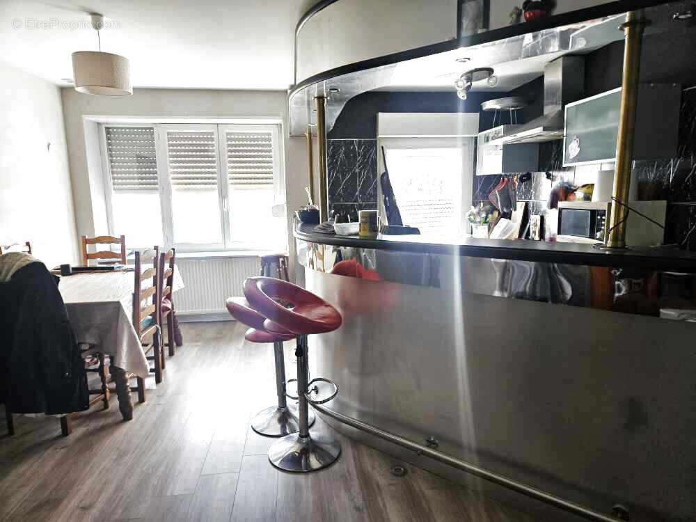 Appartement à BRUYERES