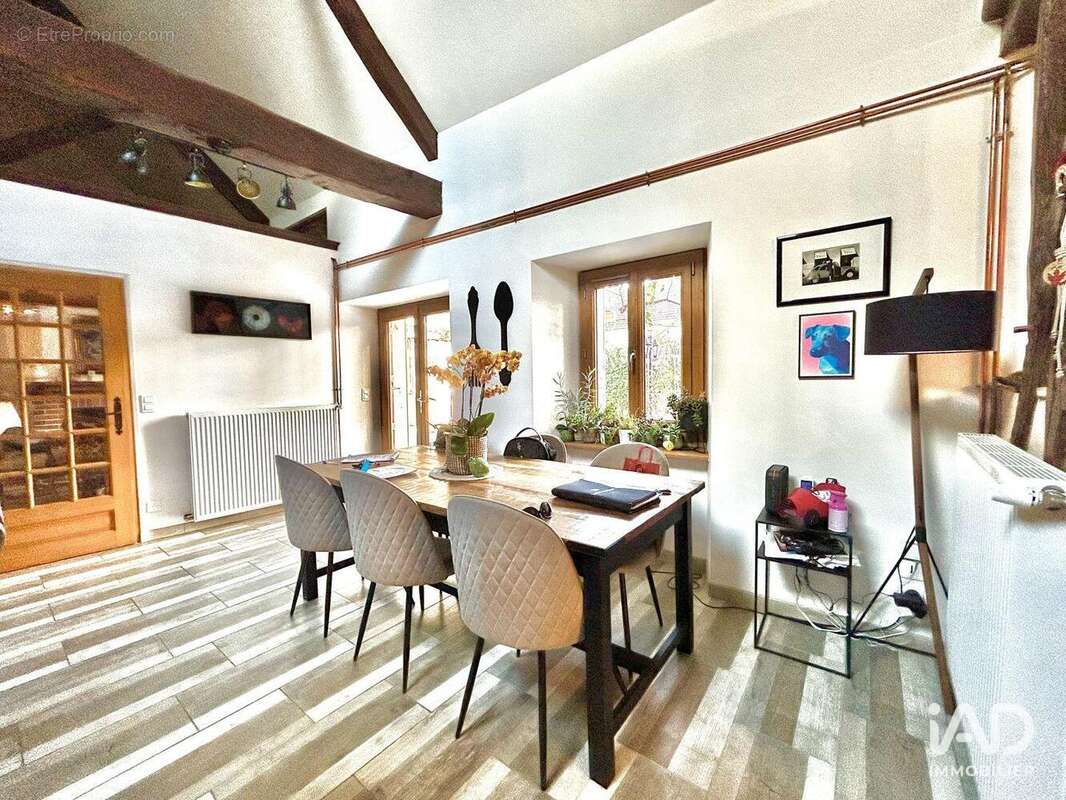 Maison 188 m² à Courtois-Sur-Yonne  - photo 9