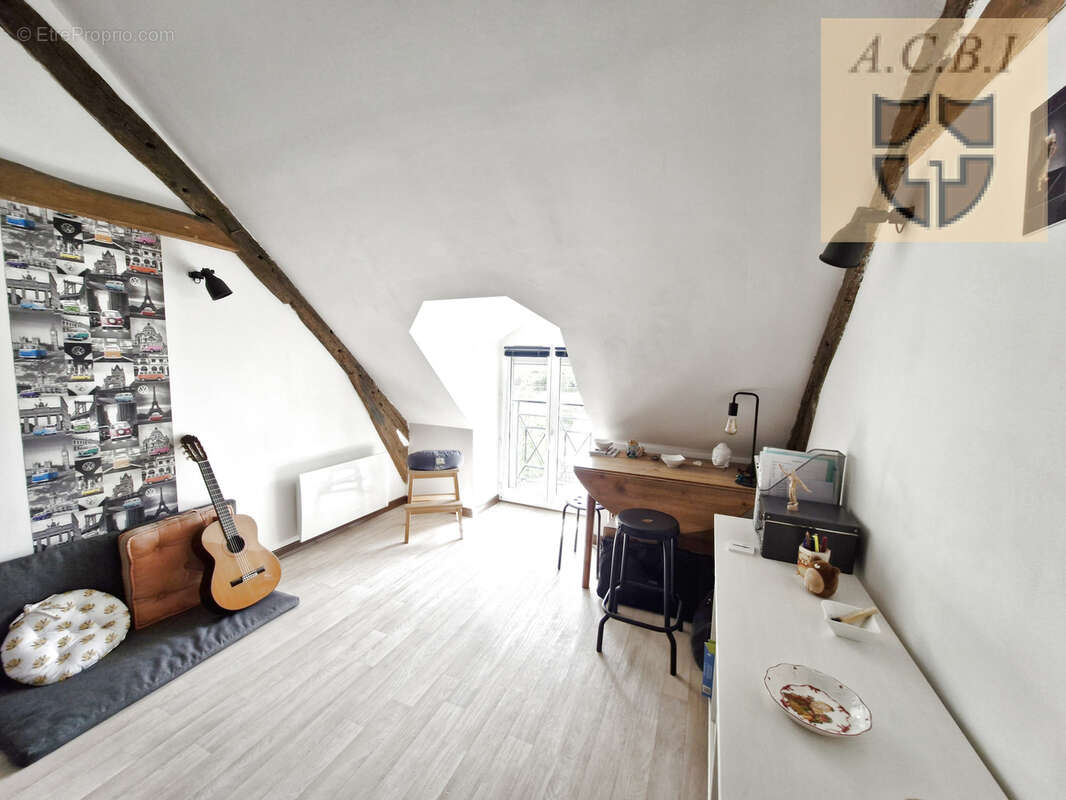 Maison à COULOMMIERS-LA-TOUR