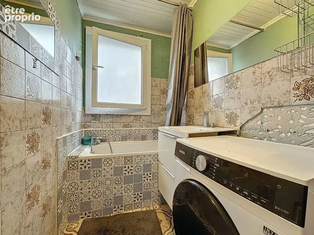 Maison 66 m² à Saint-Denis  - photo 7