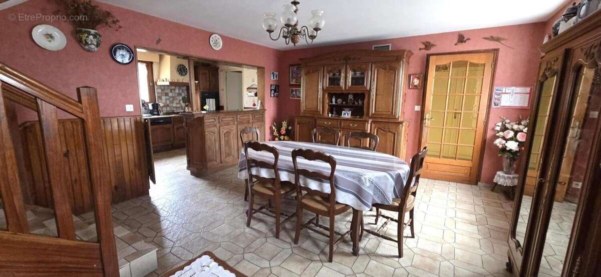 Maison 6 pièces - 5 chambres - Garage - Dépendance - 35120 - photo 4