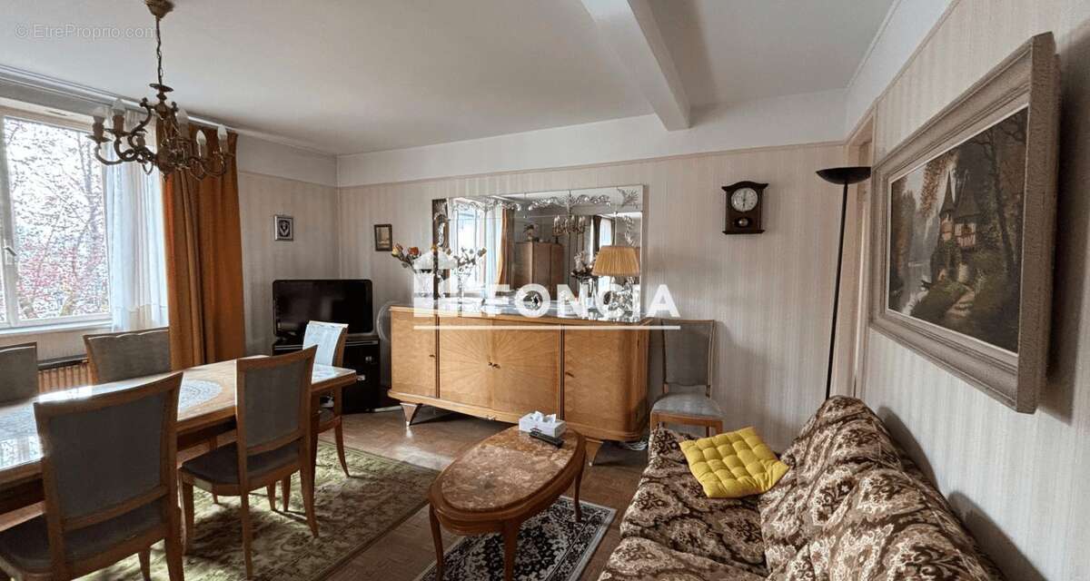 Appartement à EPINAY-SUR-SEINE