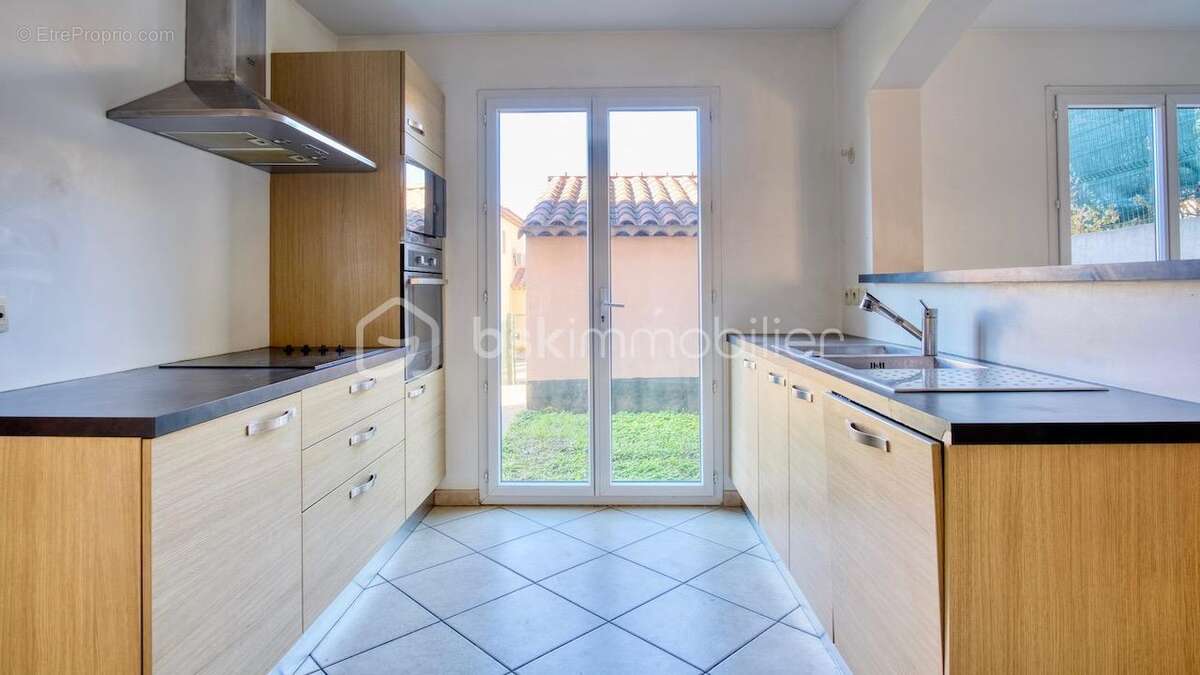 Maison familiale 130 m² – suite parentale de plain-pied, garage double - photo 8