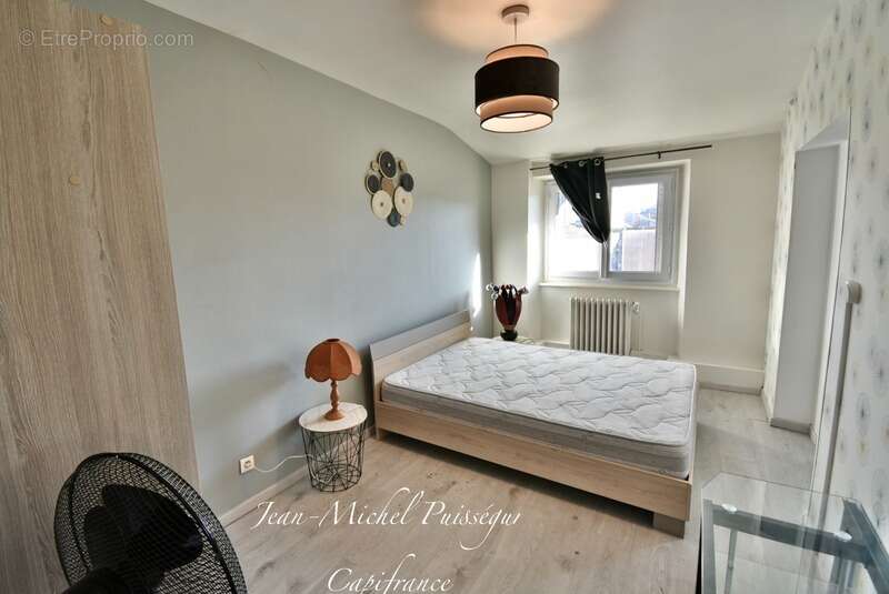 Immeuble à vendre à SAINT GAUDENS (31), avec Restaurant et 7 Appartements - photo 5