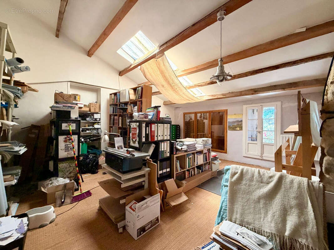 Maison de cachet de 367m2 sur un niveau avec un terrain de 800m2 - PLAISSAN - PEZENAS - photo 18