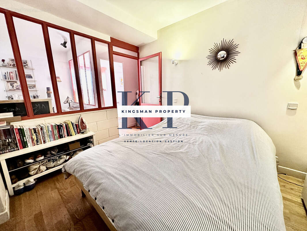 Appartement à PARIS-10E