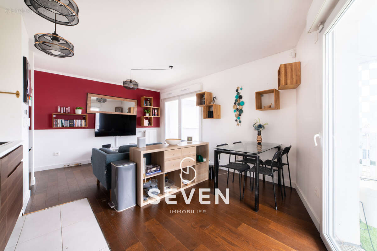 Appartement à CLICHY