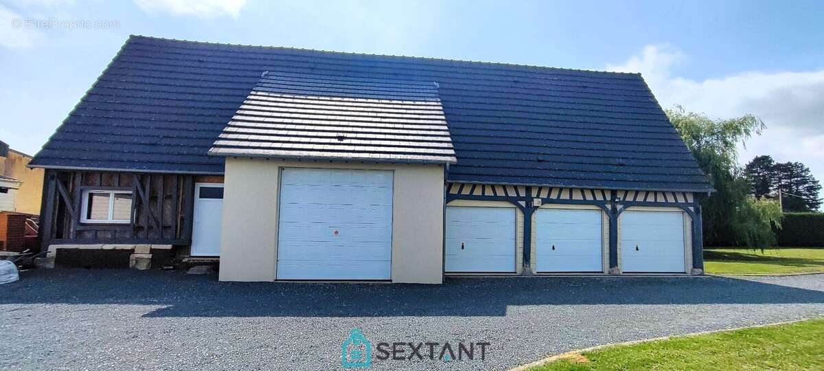 Maison à LE NEUBOURG