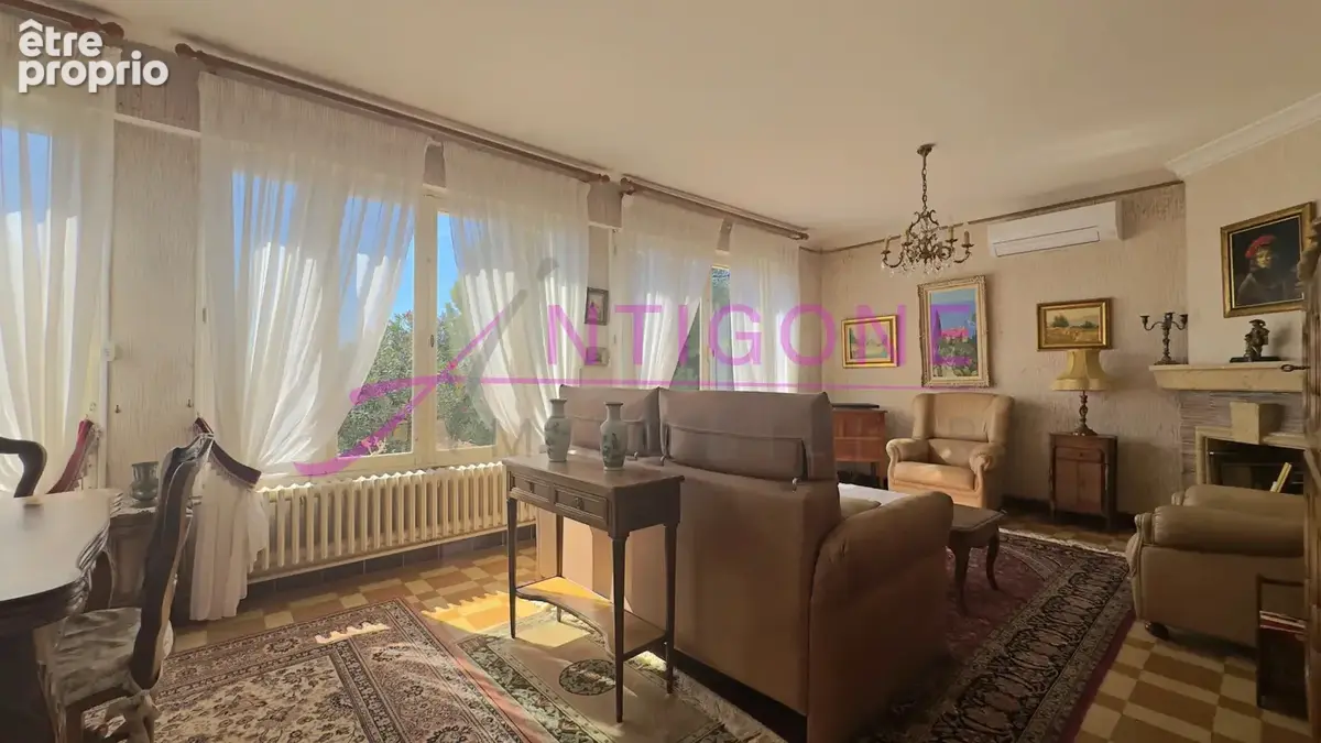Maison de 185 m2 - photo 2
