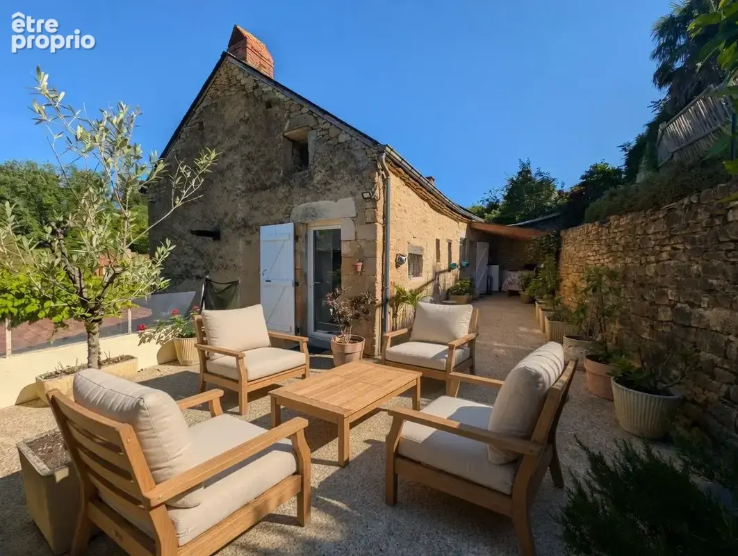 Maison à SALIGNAC-EYVIGUES