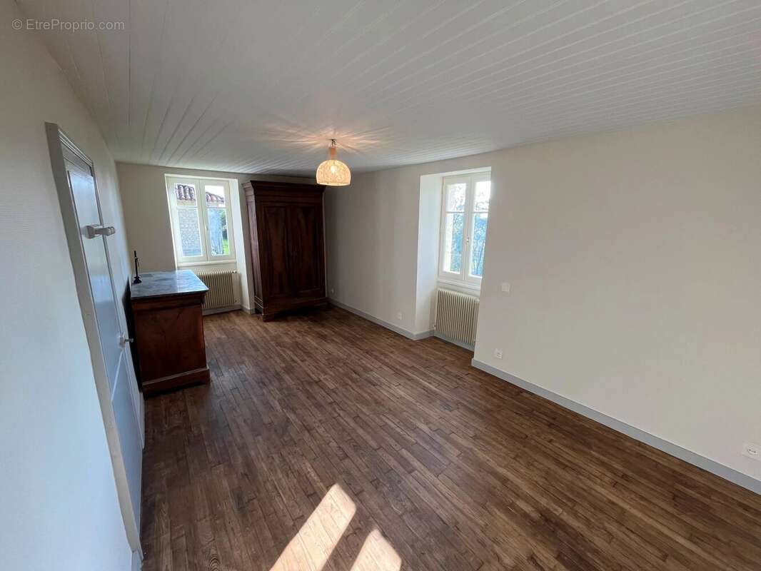 Maison à VERTEILLAC