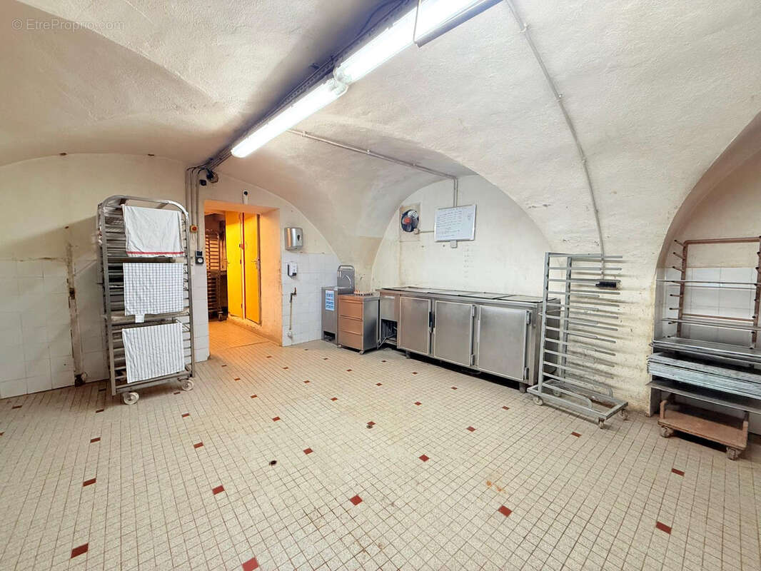 Commerce à SAINT-MARTIN-D&#039;ARDECHE