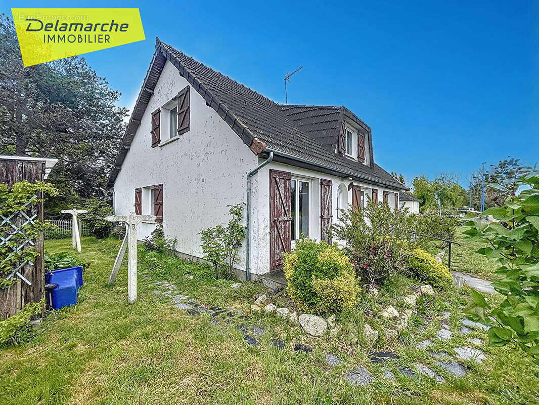 Maison à BREHAL