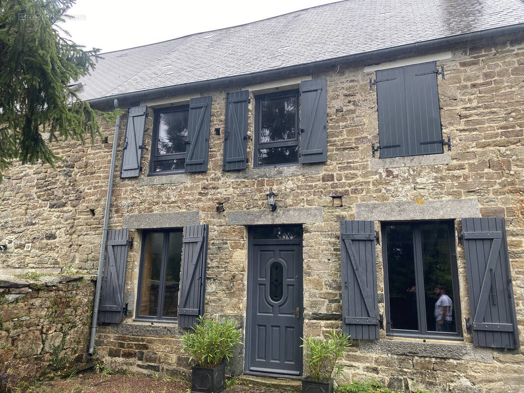 Maison à SAINT-MANVIEU-BOCAGE