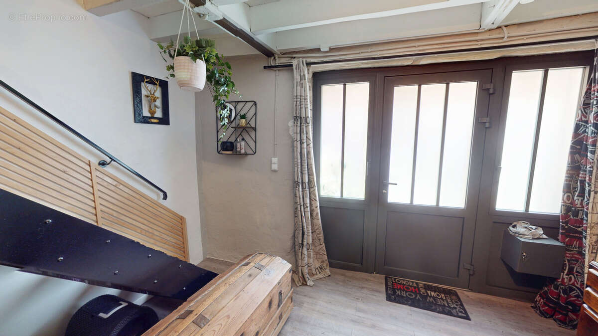 Maison à SAINT-JUST-SAINT-RAMBERT