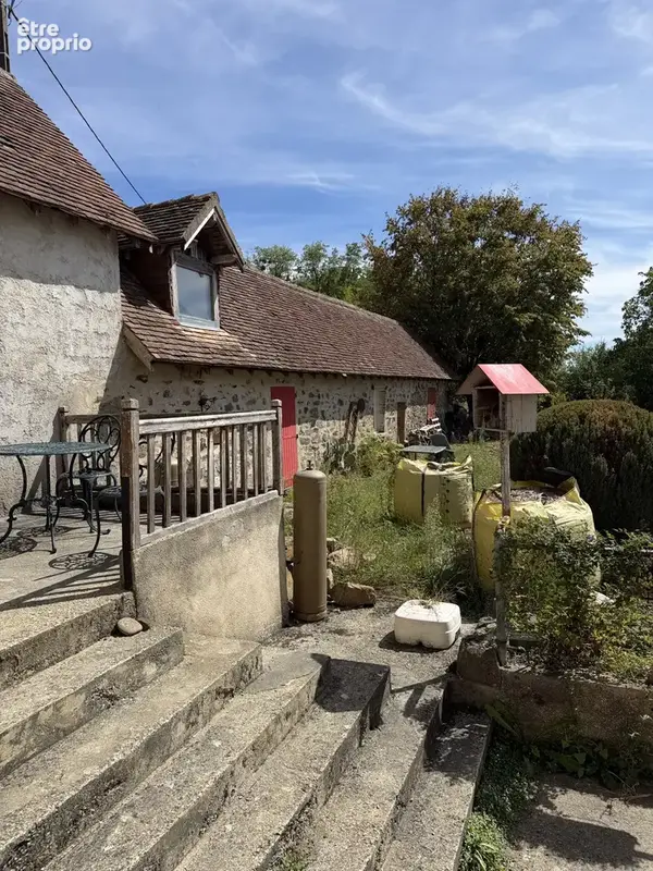 Maison en pierre avec dépendances et terrain - photo 10