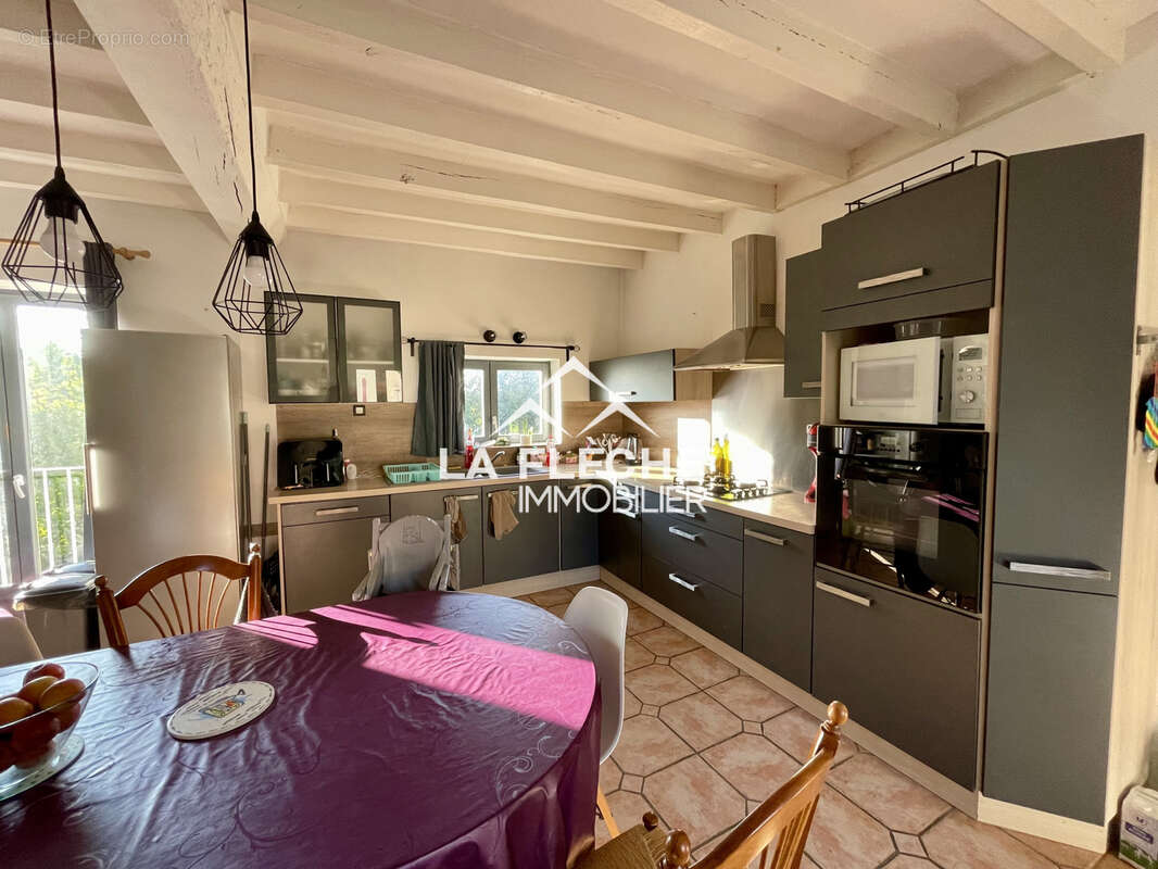 Maison à CLEFS
