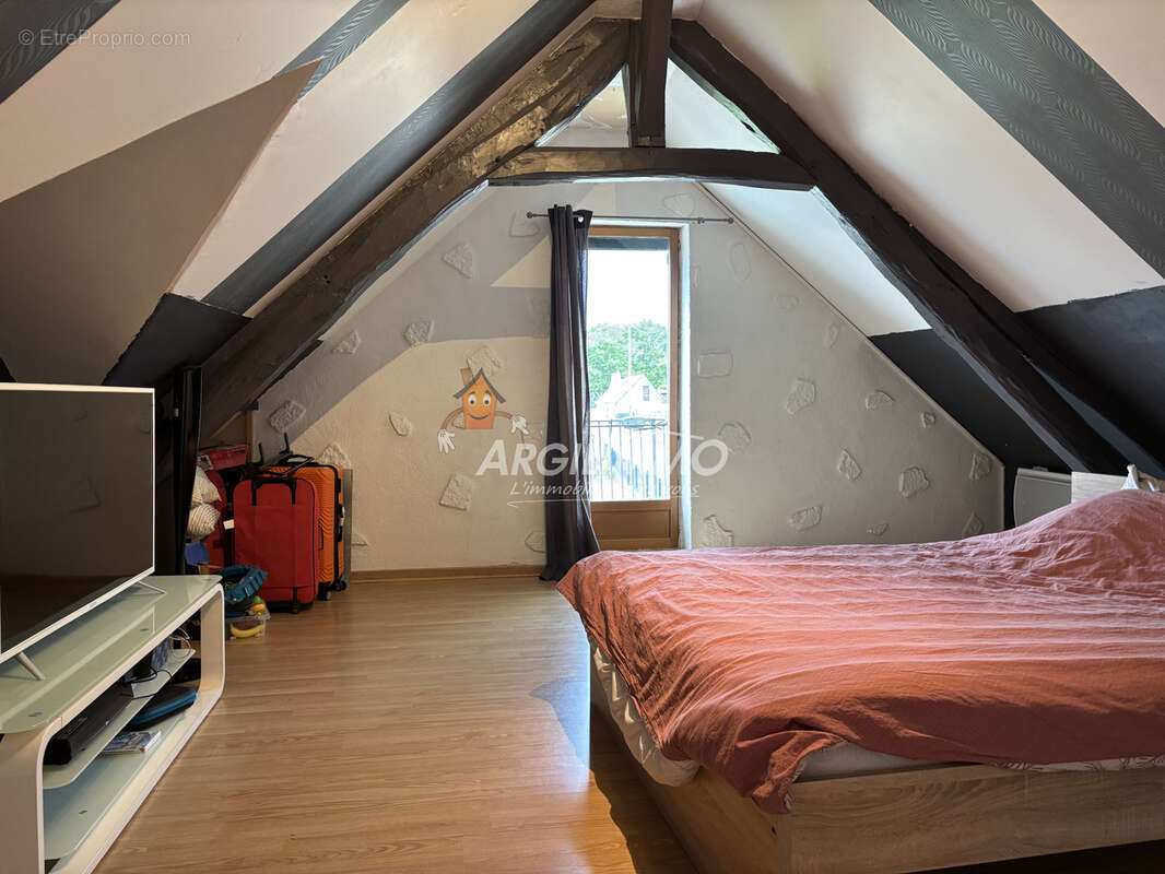 Maison à VOLNAY