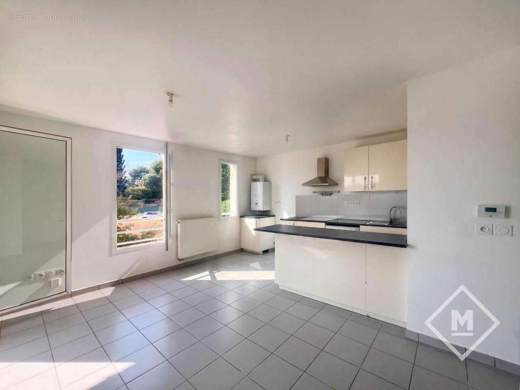 T3 235000€  Terrasse 13012 Marseille - photo 6