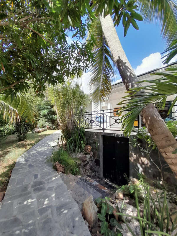 Maison à SAINT-MARTIN