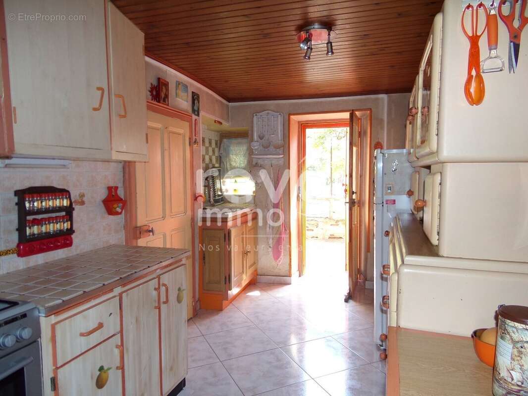 LA TOUR SUR ORB / MDV avec terrasse, garage, remises et jardin - photo 5