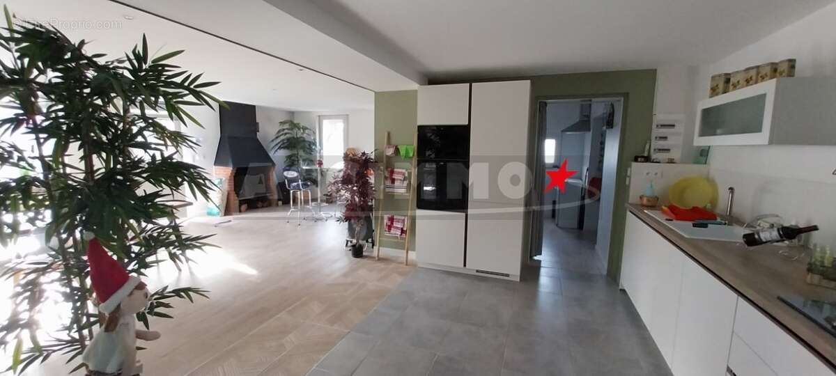 Maison à DREMIL-LAFAGE