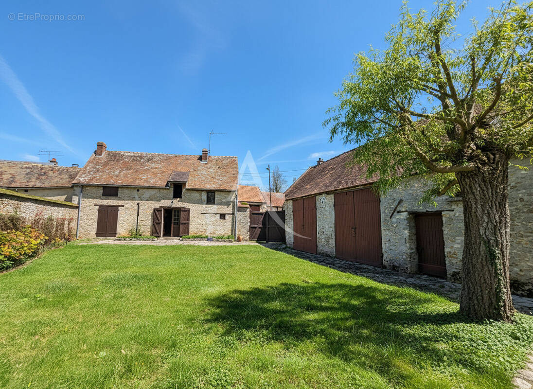Maison à DOURDAN