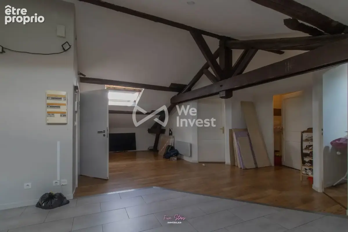 Appartement 275 m² à Piennes  - photo 2