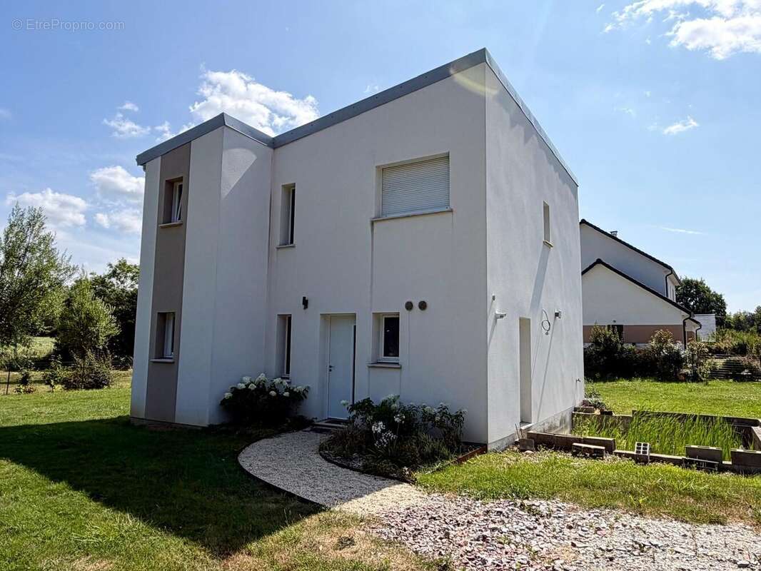 Maison à BLONVILLE-SUR-MER