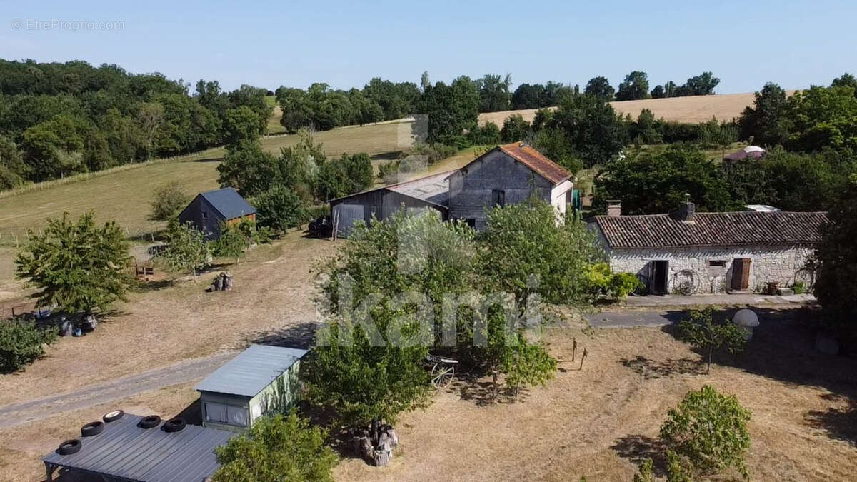 Domaine touristique et agricole biologique au cœur de la nature - photo 3