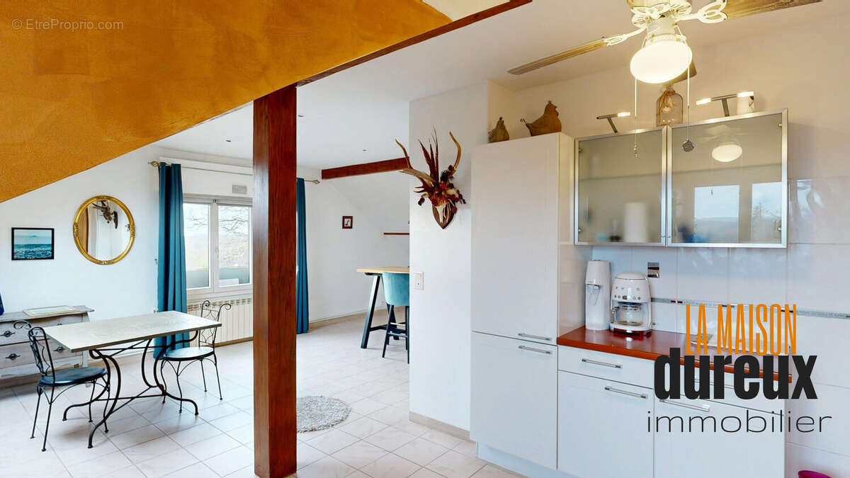 Appartement à SERRE-LES-SAPINS