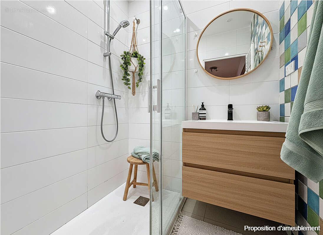 Commerce à VALLAURIS