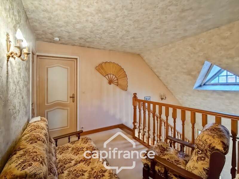 Maison à BESSE-SUR-BRAYE