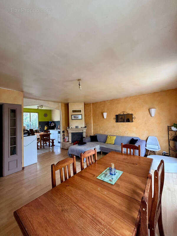 Maison Phénix familiale sur grand terrain arboré avec sous-sol total - photo 2