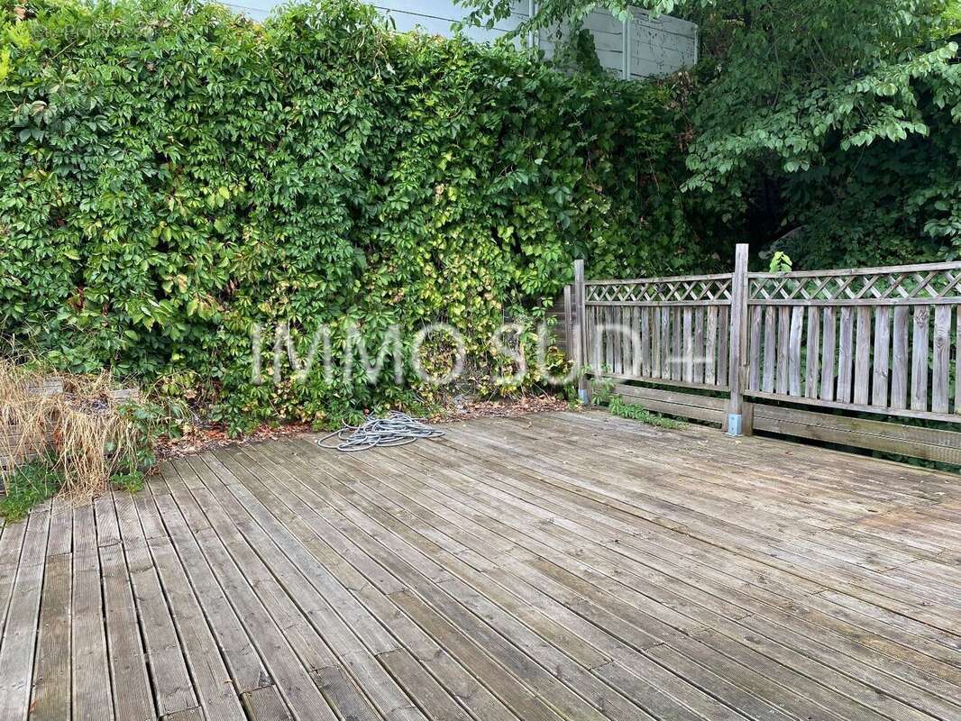 Maison composée de 2 logements - VIF - photo 4