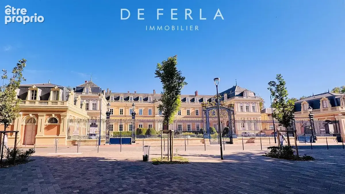 Saint-Étienne – Une adresse confidentielle, 118 m² avec terrasse et 3 garages - photo 10