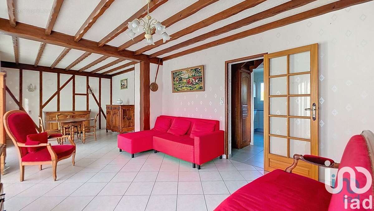 Photo 2 - Maison à MAIZIERES-LA-GRANDE-PAROISSE