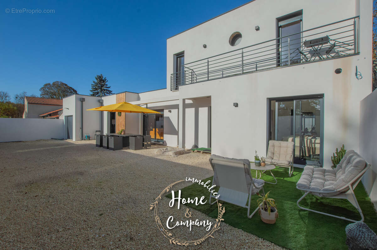 Maison à SAINT-SULPICE-DE-ROYAN