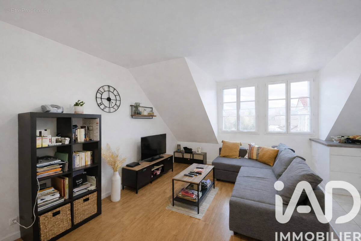 Photo 1 - Appartement à BAILLY-ROMAINVILLIERS