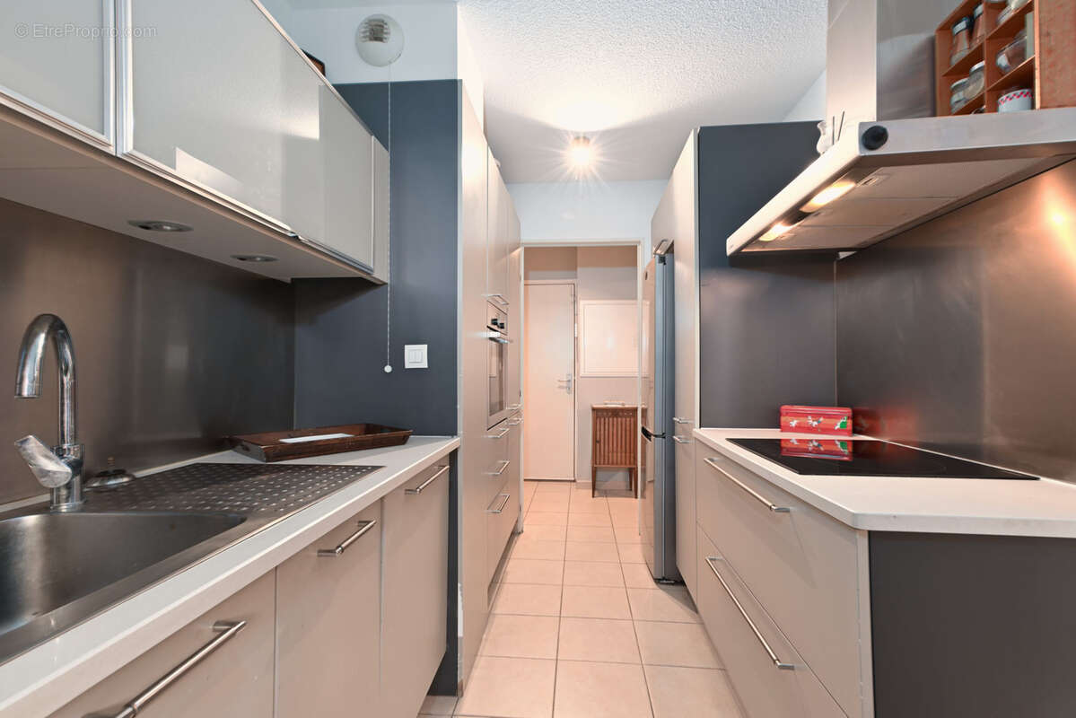 Appartement à MARSEILLE-14E