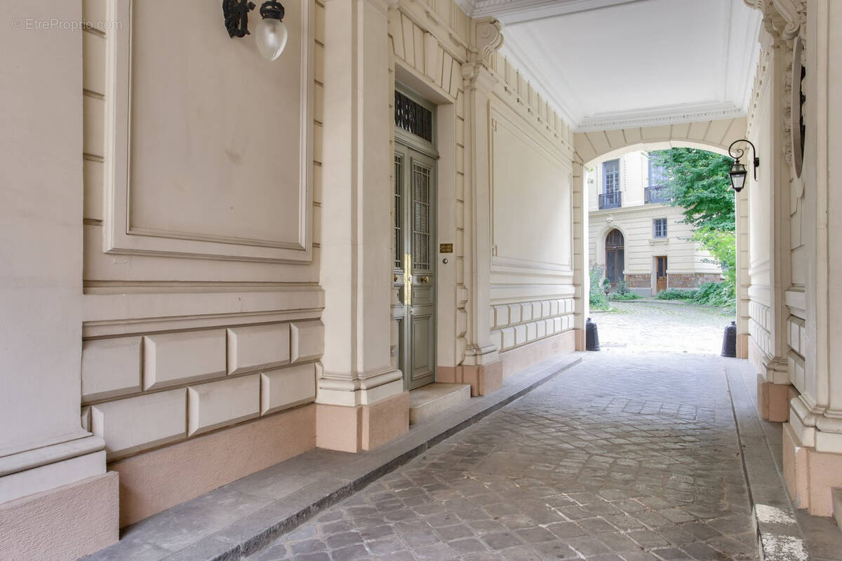 Appartement à VERSAILLES