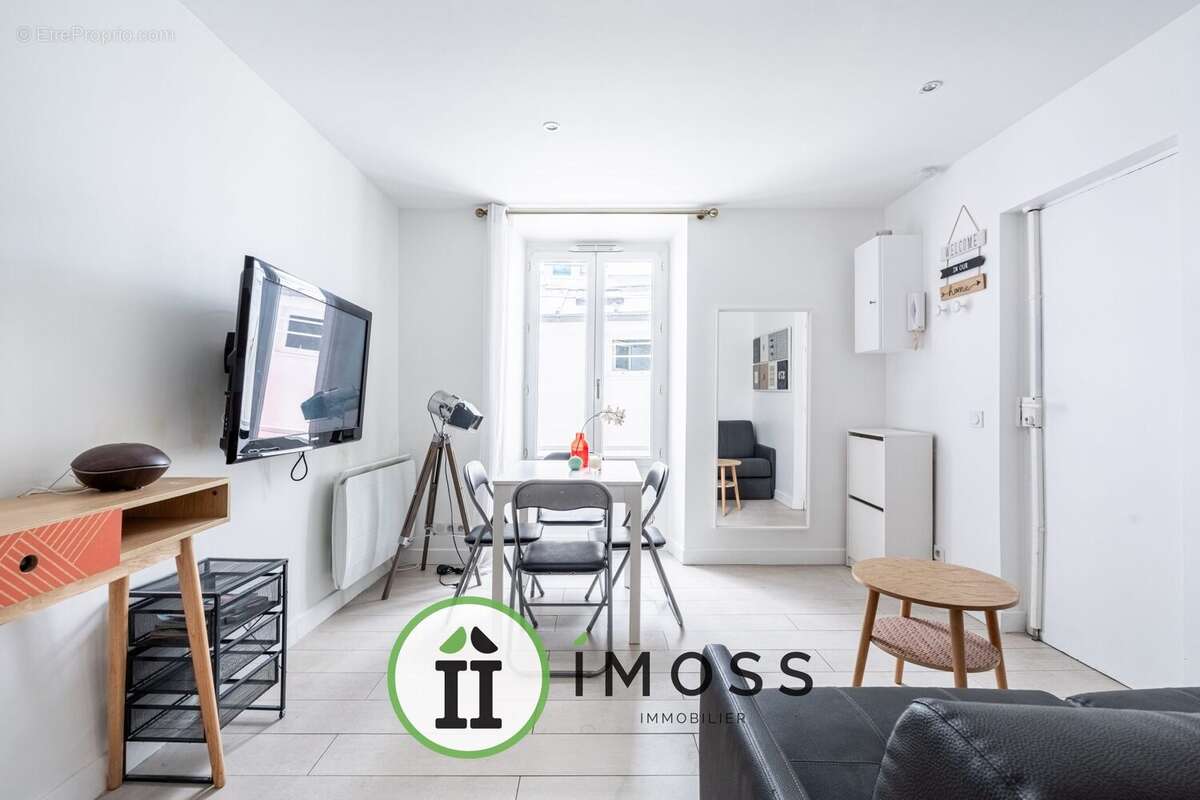 Appartement à PARIS-18E