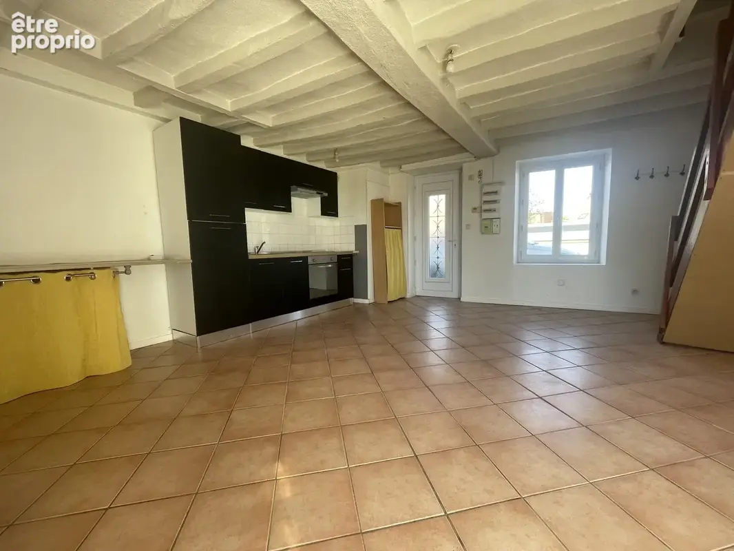 Nouveauté LA SUZE SUR SARTHE, maison de 45 m2 avec 2 chambres - photo 2